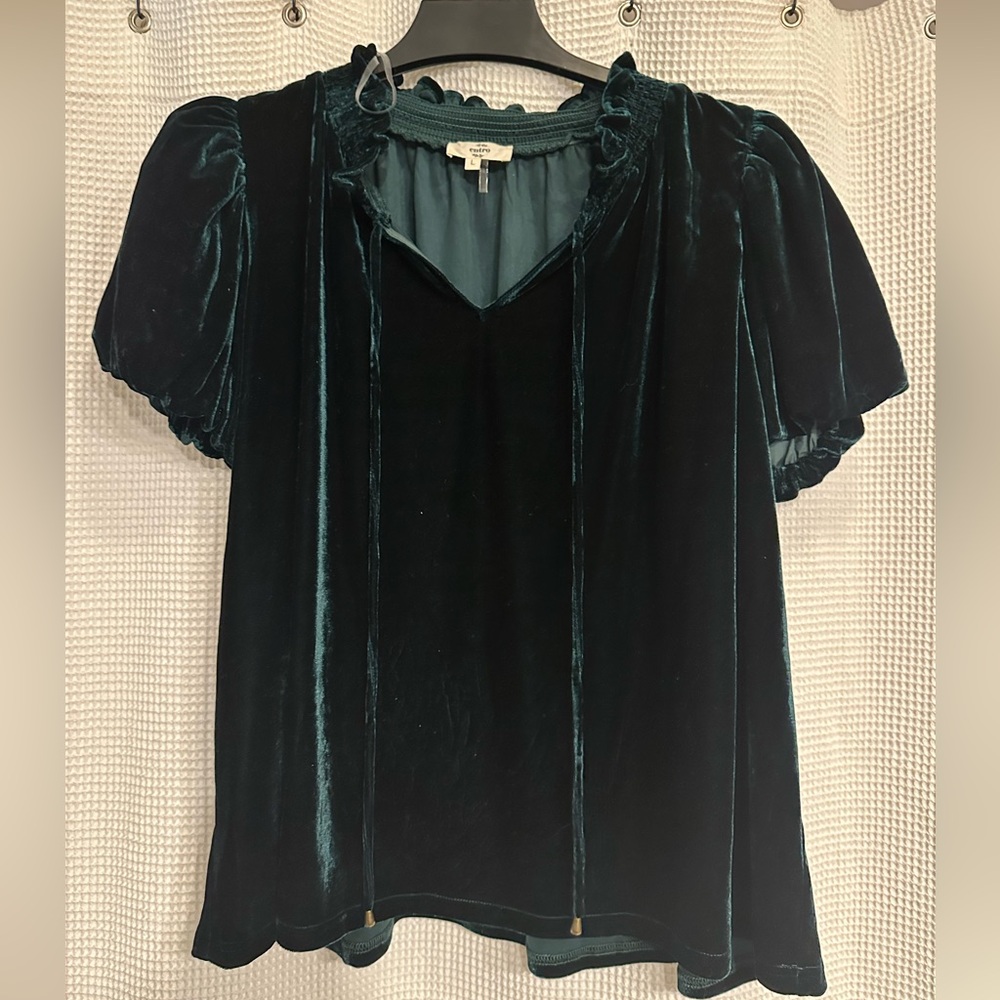 Green velvet entro blouse